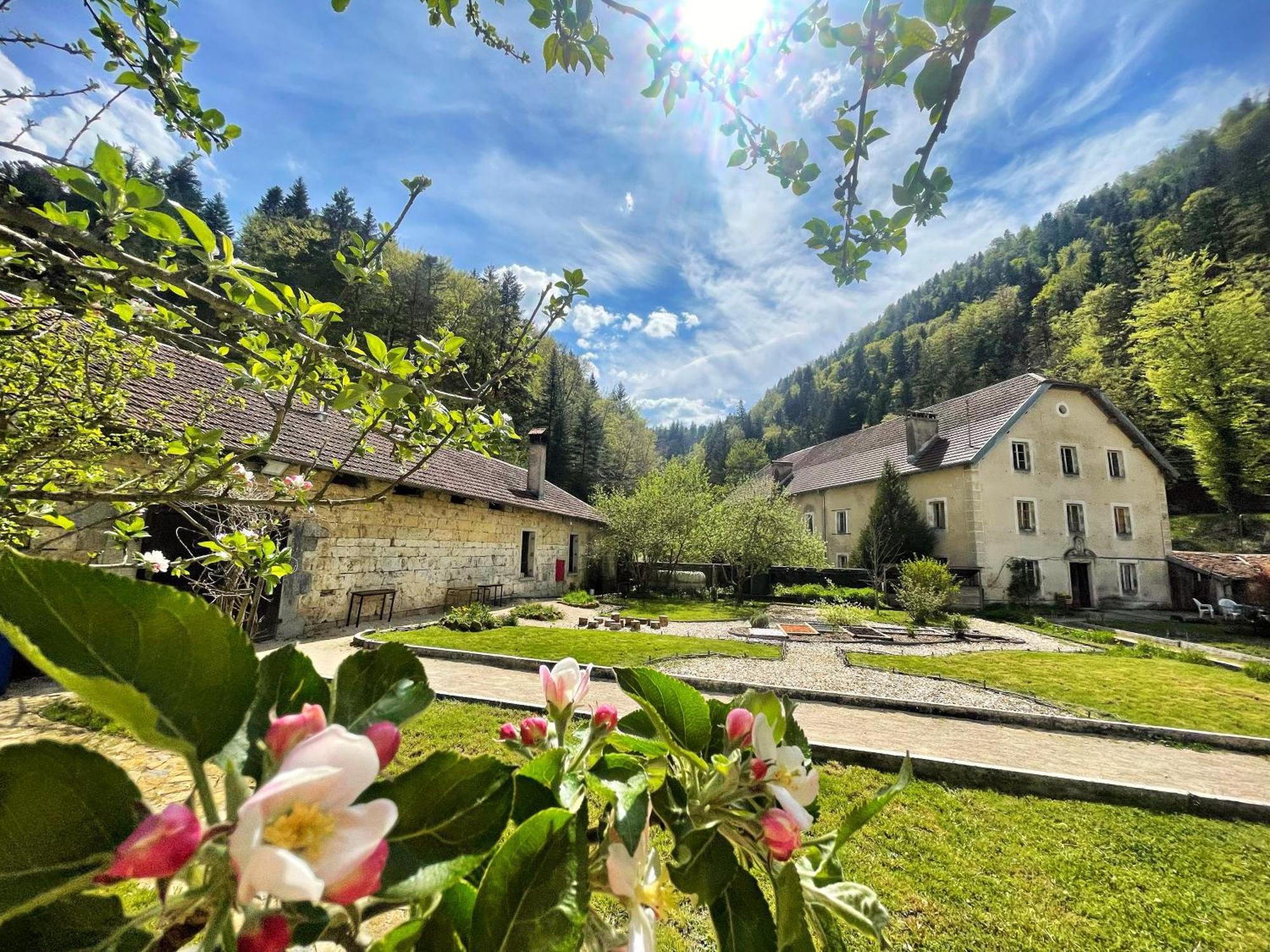 Hotel Monastere Du Val De Consolation Exterior foto